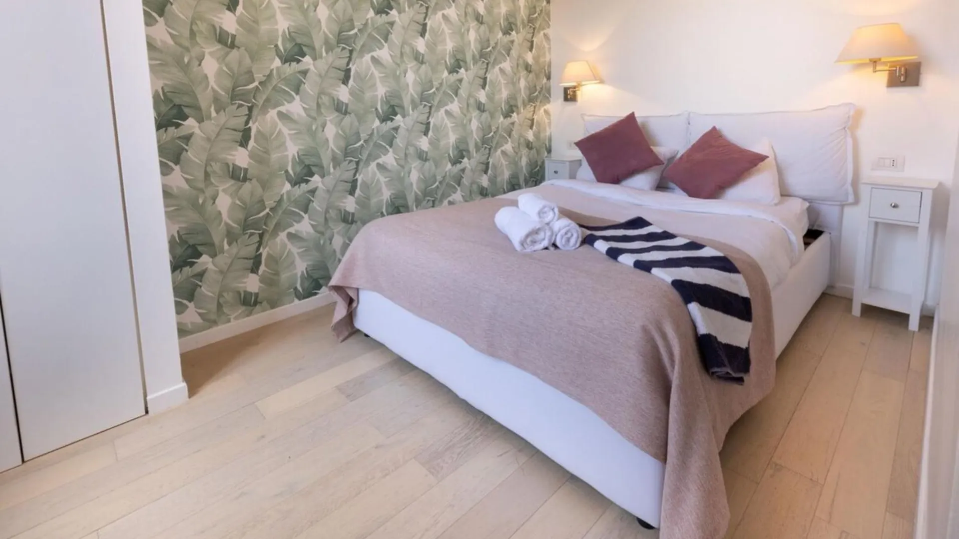 06A3 - Lovely Apartment In The Heart Of Old Nizza
