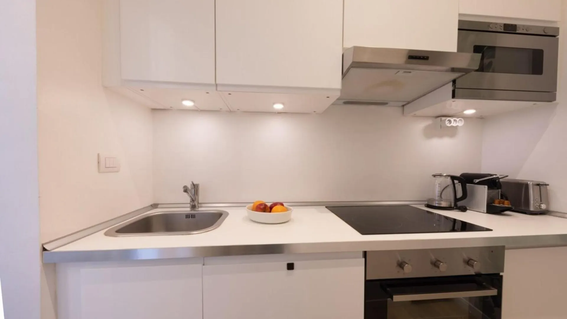 06A3 - Lovely Apartment In The Heart Of Old Nice