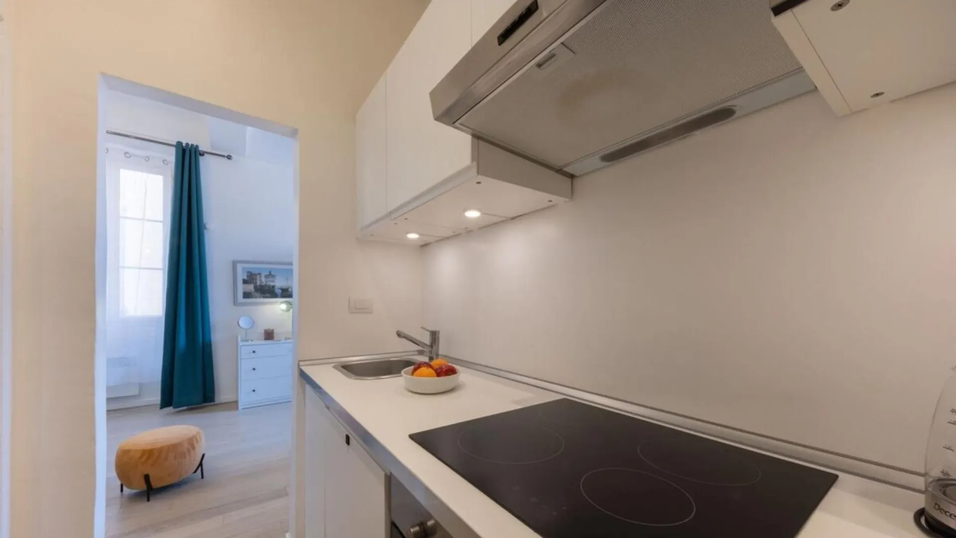 06A3 - Lovely Apartment In The Heart Of Old Nice 0*,