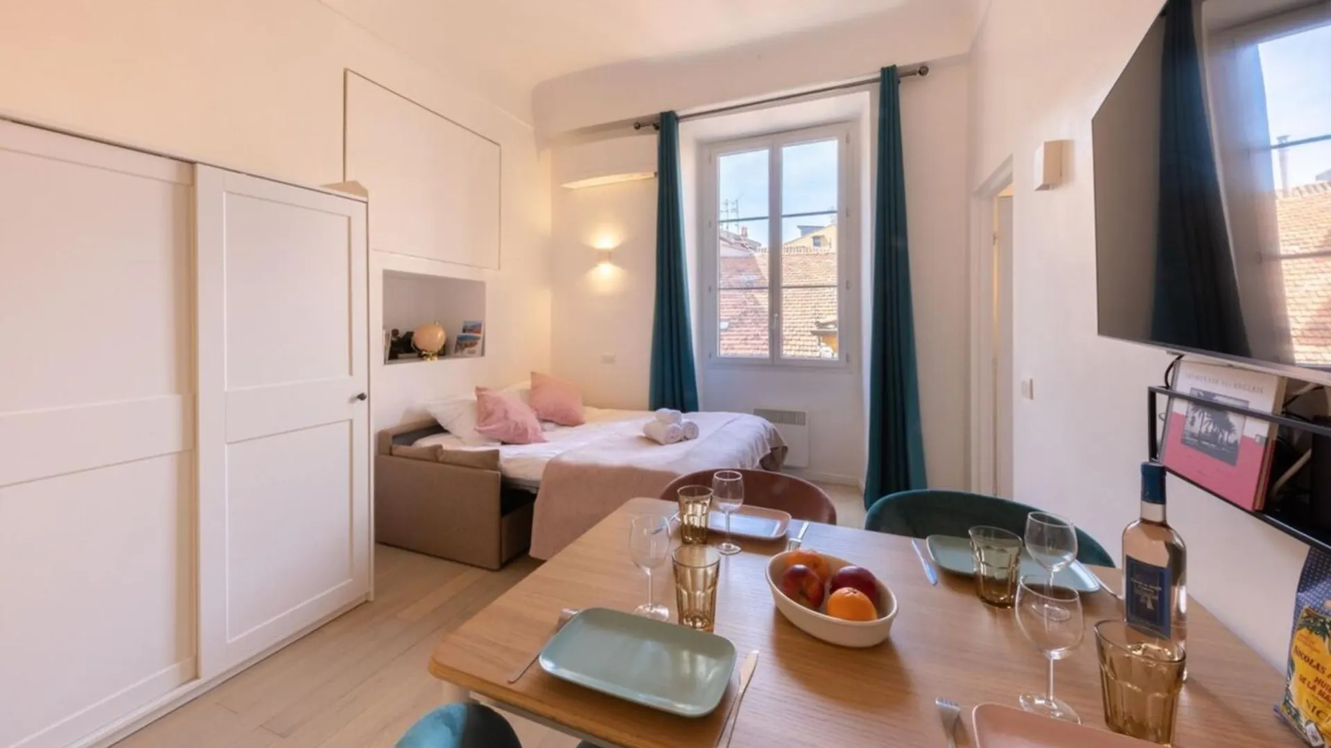 06A3 - Lovely Apartment In The Heart Of Old Nice