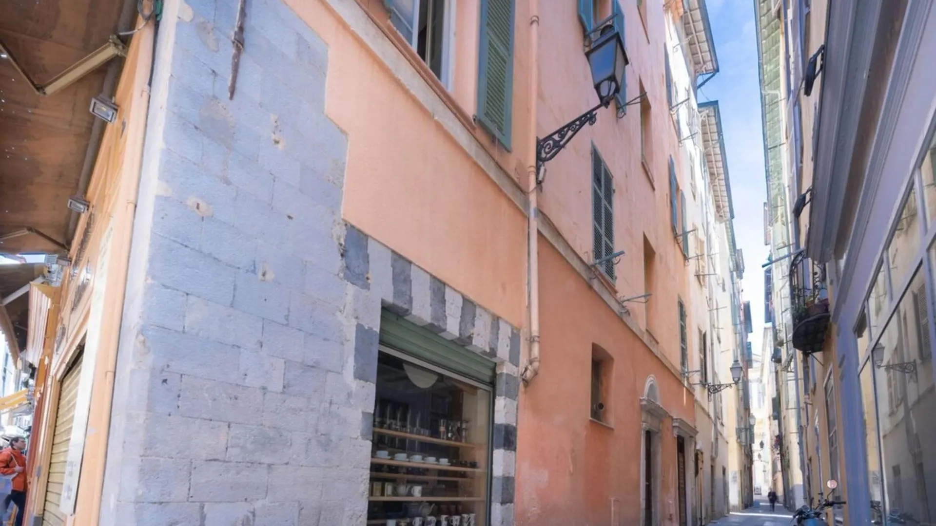 06A3 - Lovely Apartment In The Heart Of Old Nice