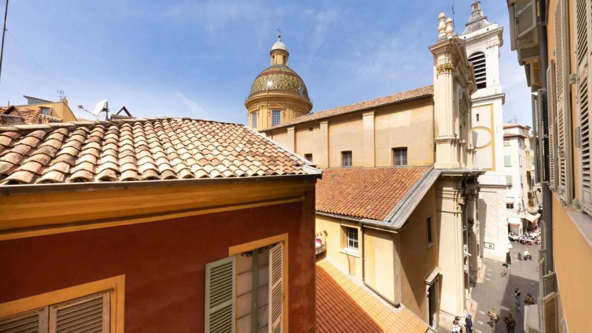 06A3 - Lovely Apartment In The Heart Of Old Nice 0*,